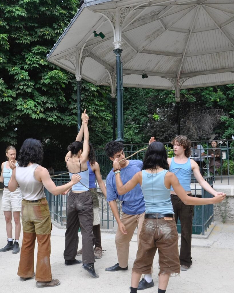 Parisa Mousavi x MINERVA | Performance en plein air